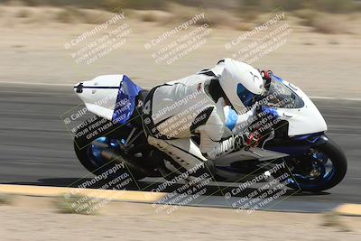 media/May-05-2025-Moto Forza (Mon) [[3c1838c5e5]]/1-A Group/Session 2 (Turn 7 Inside)/